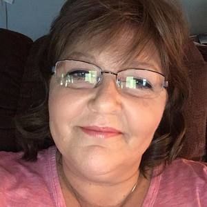 Meet your Posher, Tonya